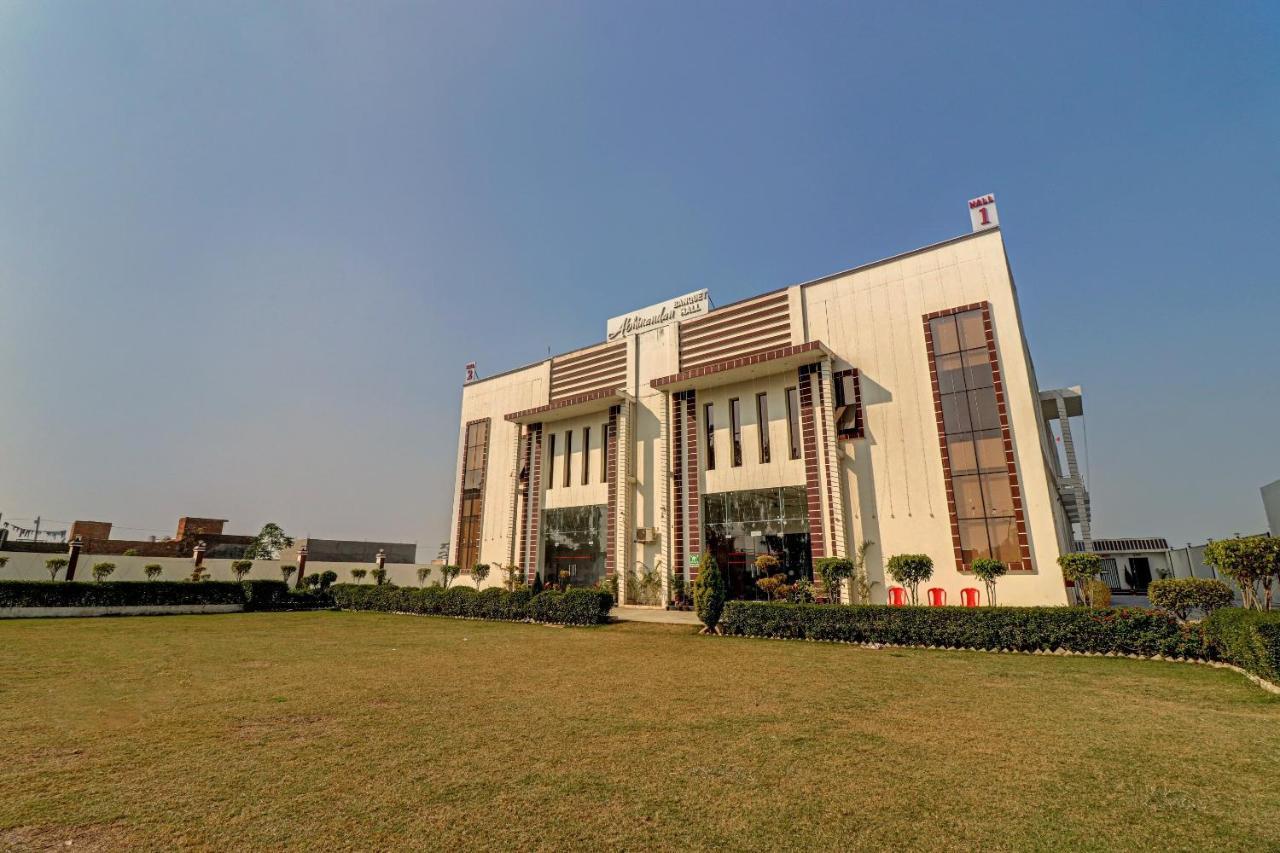 Oyo 72429 New Abhinandan Hotel Amroha Exterior foto